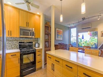 Wailea Two Bedroom Pacific Ocean Front Vacation Rental